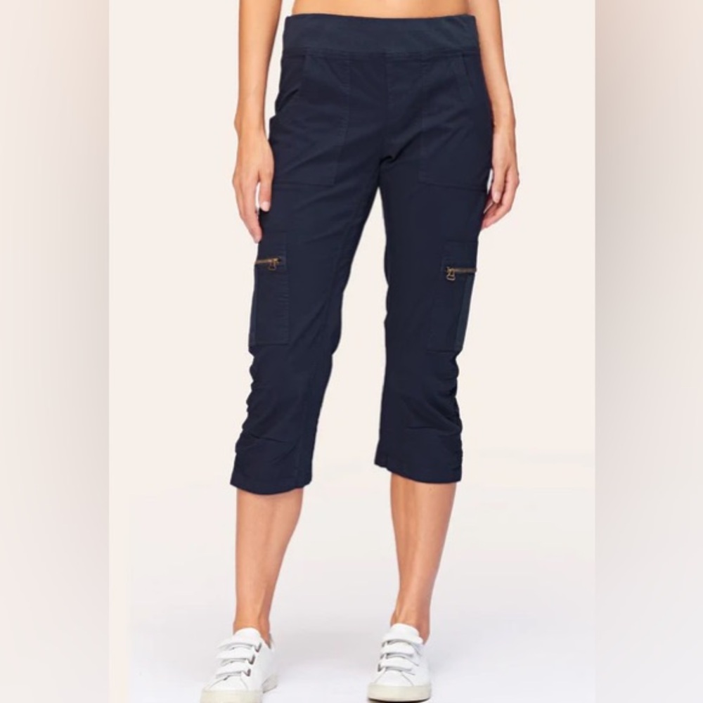 CORE BY XCVI NADIA CROP  In Navy